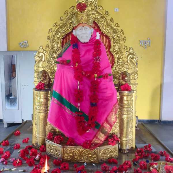pragnyaguru -shirdi sai